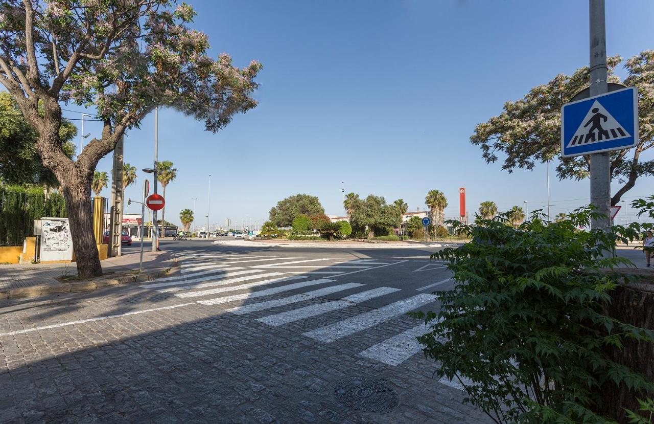 Azvalia - La Estacion, Piscina Y Junto A La Renfe Leilighet El Puerto de Santa María Eksteriør bilde